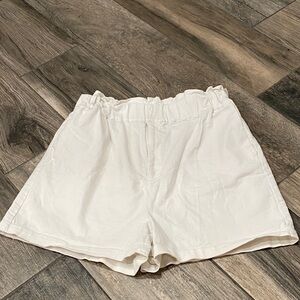 Draper James Cream High Waist Shorts